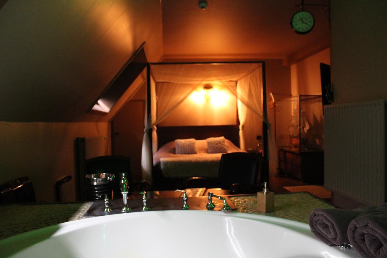 Bubble Lounge Hotel Hooglede Exterior foto